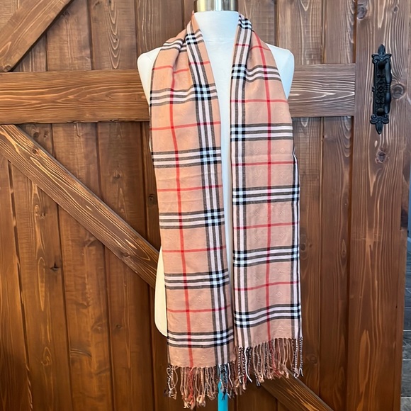 Unbranded Other - Popular colors scarf Not Burberry